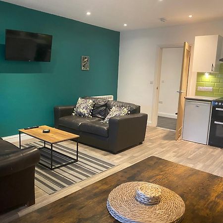 Leckhampton Road Apartments - Челтнем Екстер'єр фото