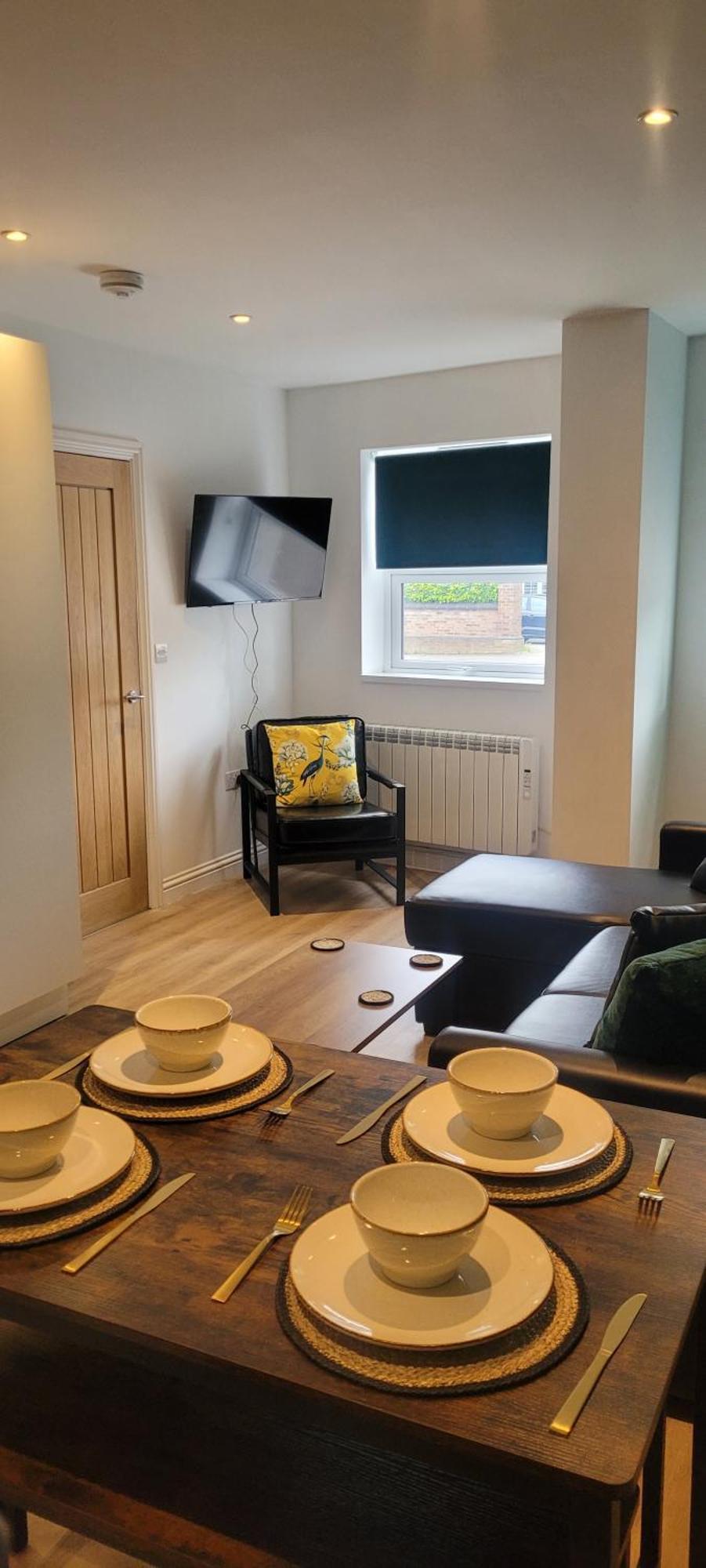 Leckhampton Road Apartments - Челтнем Екстер'єр фото