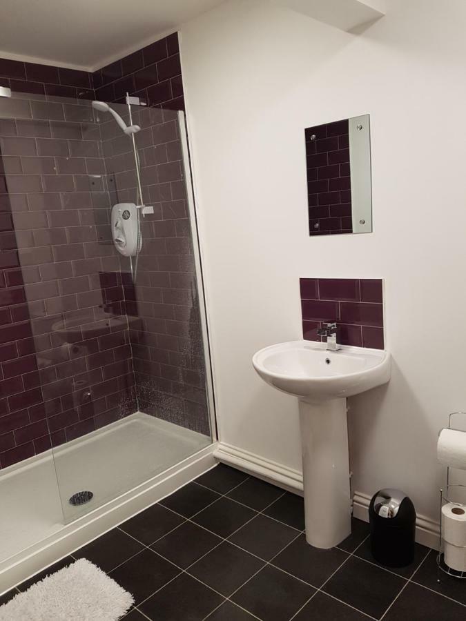 Leckhampton Road Apartments - Челтнем Екстер'єр фото